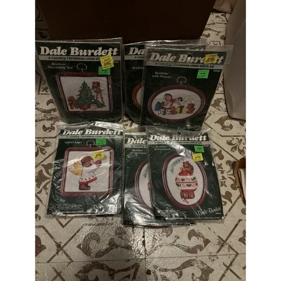 NIP Vintage Dale Burdett Country Christmas Cross Stitch Bundle Bears (6) 1980s - Picture 1 of 2